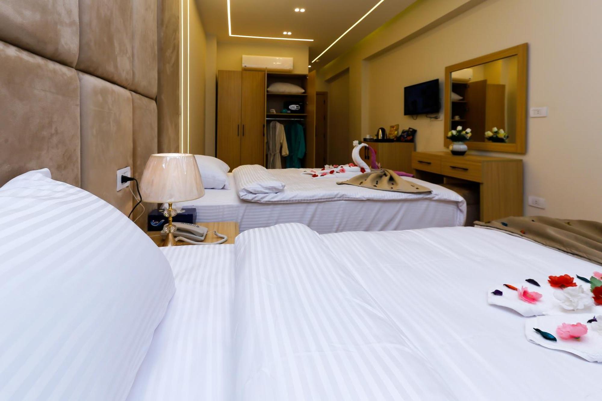 Rizk Pyramids View Hotel Kafrat al Jabal Ngoại thất bức ảnh