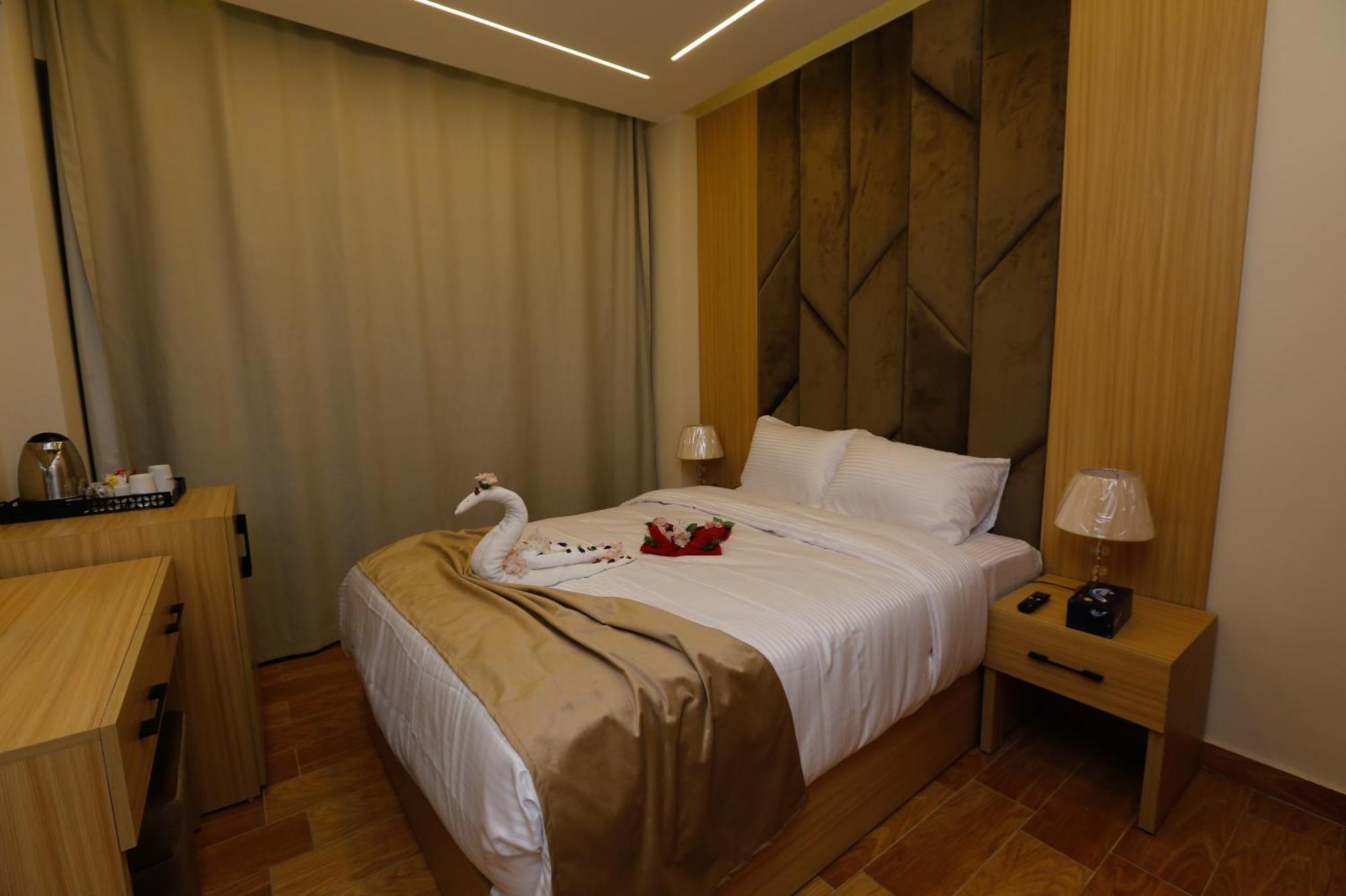 Rizk Pyramids View Hotel Kafrat al Jabal Ngoại thất bức ảnh