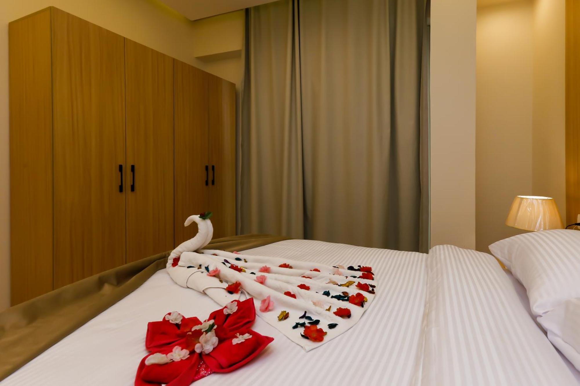 Rizk Pyramids View Hotel Kafrat al Jabal Ngoại thất bức ảnh