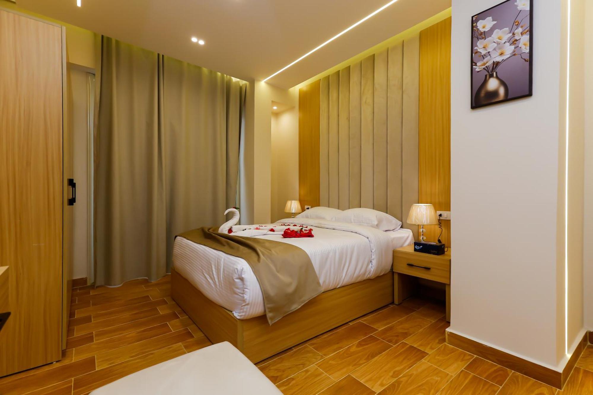 Rizk Pyramids View Hotel Kafrat al Jabal Ngoại thất bức ảnh